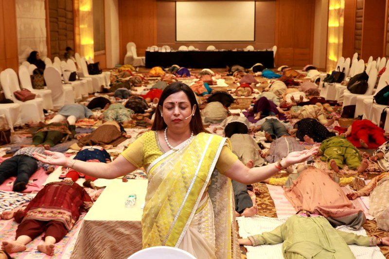 Reiki meditation session in progress
